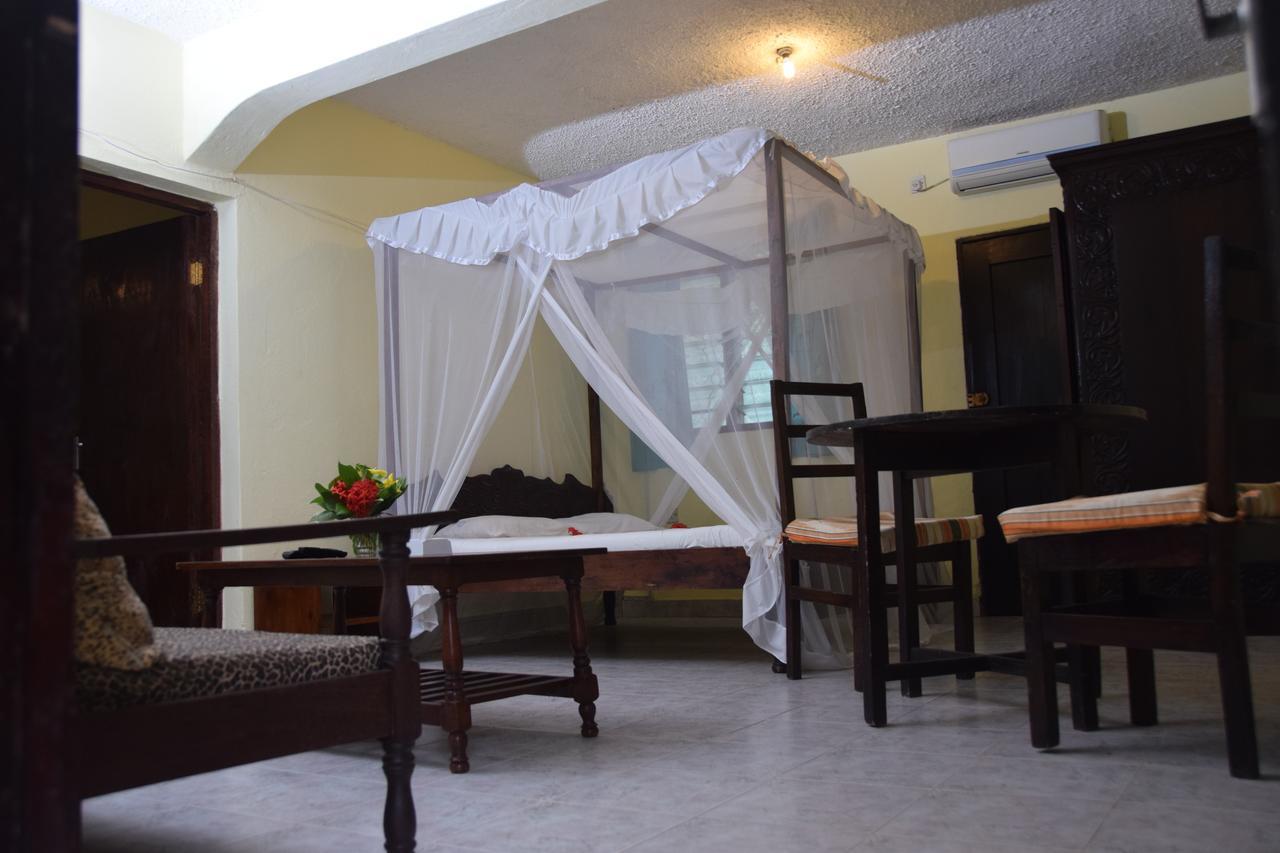 דיאני ביץ' Coral Beach Resort מראה חיצוני תמונה